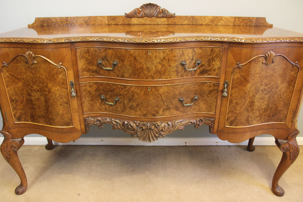 12234r15 Burr Walnut Antique Sideboard Server,