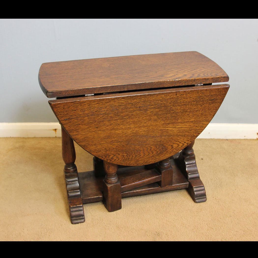 12251r01 Antique Oak Drop Leaf Occasional Coffee Table, Antique Oak Drop Leaf Occasional Table