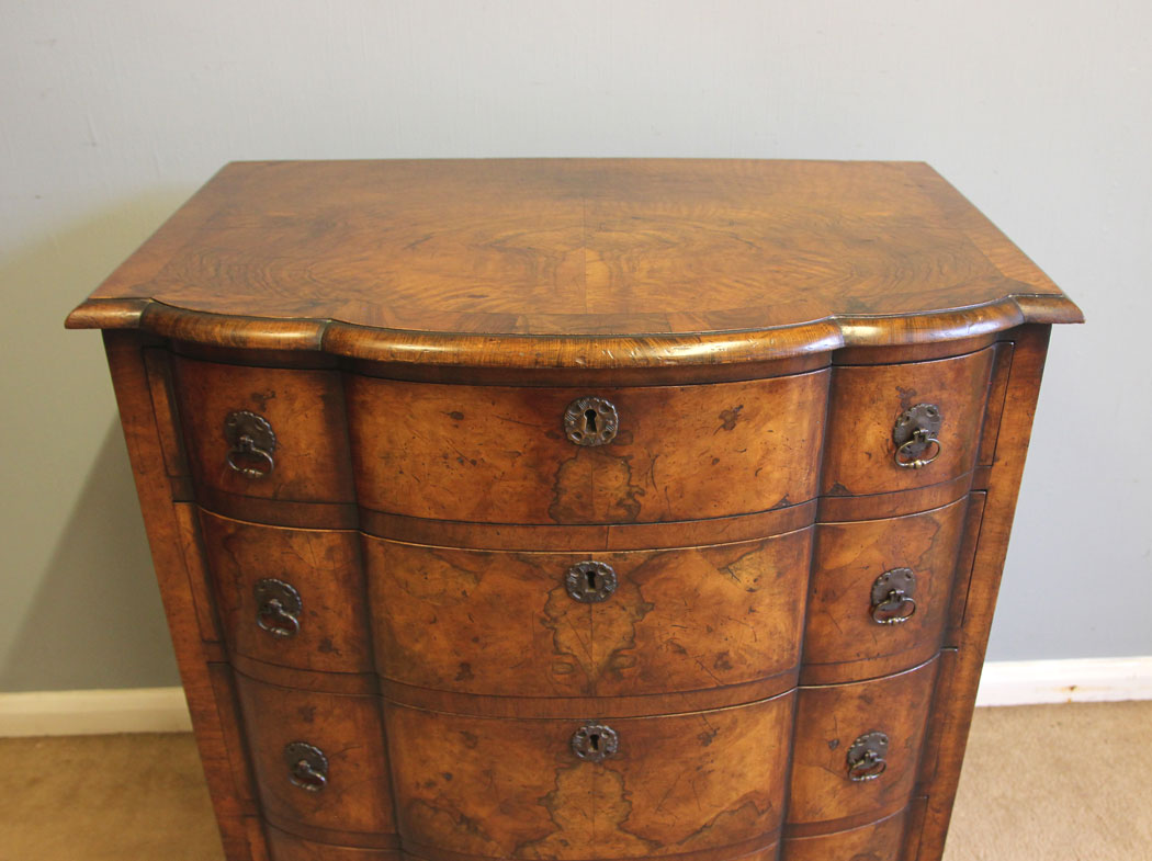 12374r7 Antique Small Burr Walnut Bow Front Chest of Drawers, Antique Small Burr Walnut Bow Front Chest of Drawers