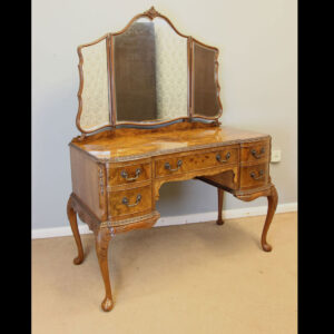 Quality Burr Walnut Dressing Table