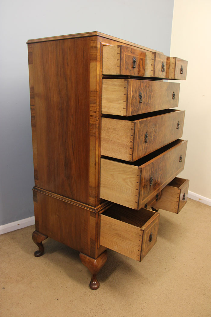 12391r11 Antique Burr Walnut Chest of Drawers, Antique Quality Burr Walnut Tallboy Chest of Drawers