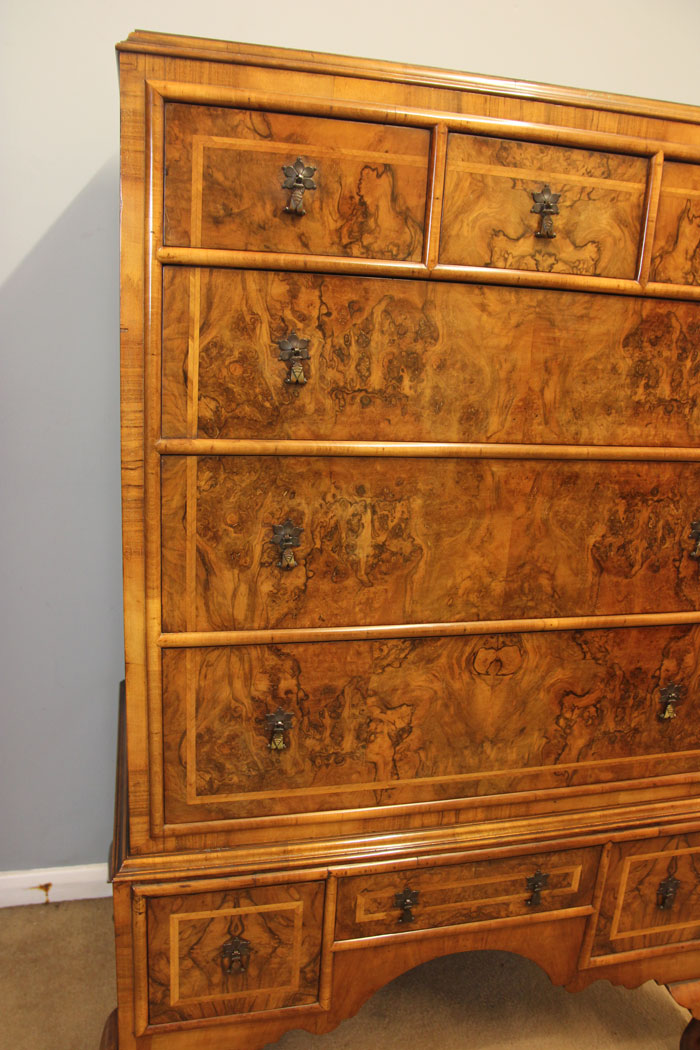12391r3 Antique Burr Walnut Chest of Drawers, Antique Quality Burr Walnut Tallboy Chest of Drawers