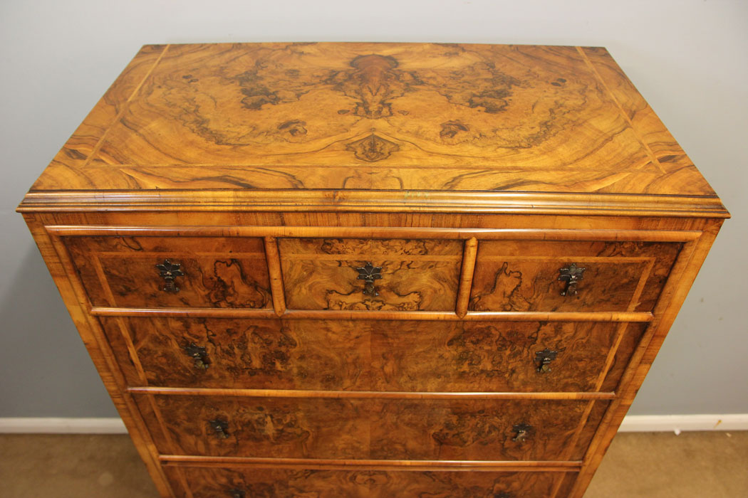12391r5 Antique Burr Walnut Chest of Drawers, Antique Quality Burr Walnut Tallboy Chest of Drawers
