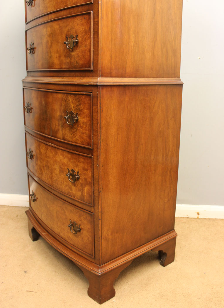 12450r7 Burr Walnut Chest on Chest of Drawers. Burr Walnut Chest on Chest of Drawers