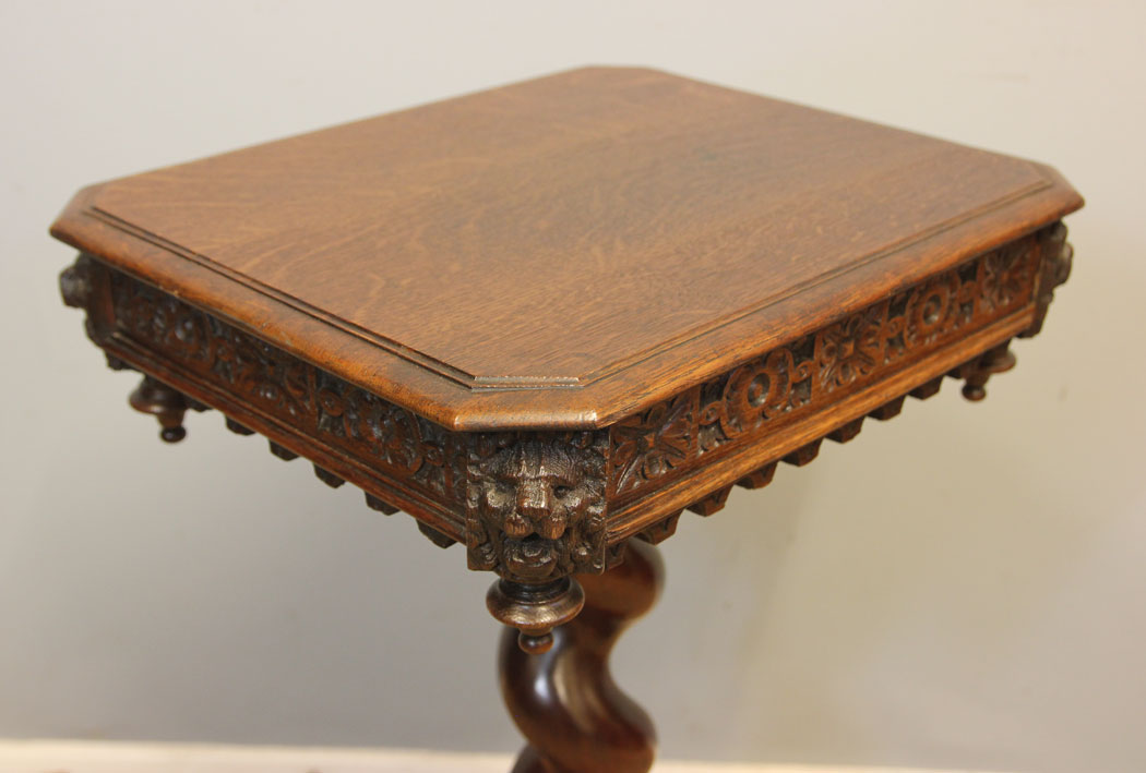 12463r4 Antique Carved Oak Side Table, Antique Carved Oak Wine Occasional Side Table