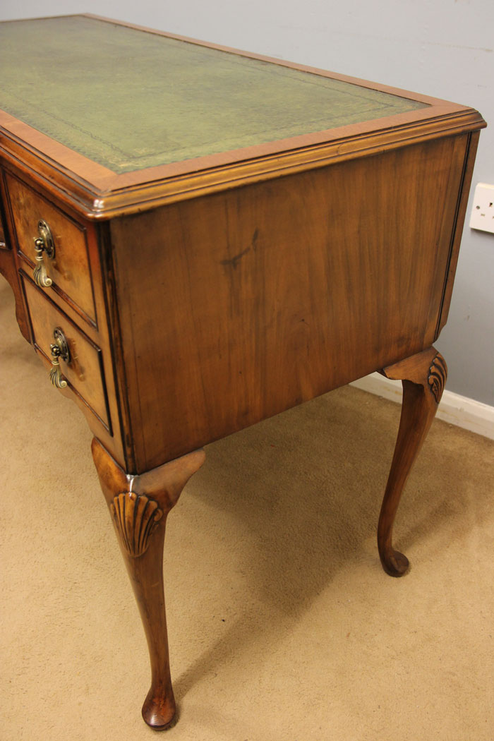12503r8 Walnut Writing Table Desk, Antique Walnut Writing Table Desk