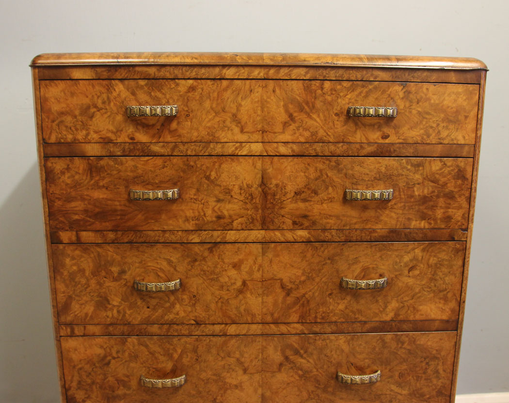 12530r5 Antique Walnut Quality Chest of Drawers, Quality Antique Burr Walnut Chest of Drawers