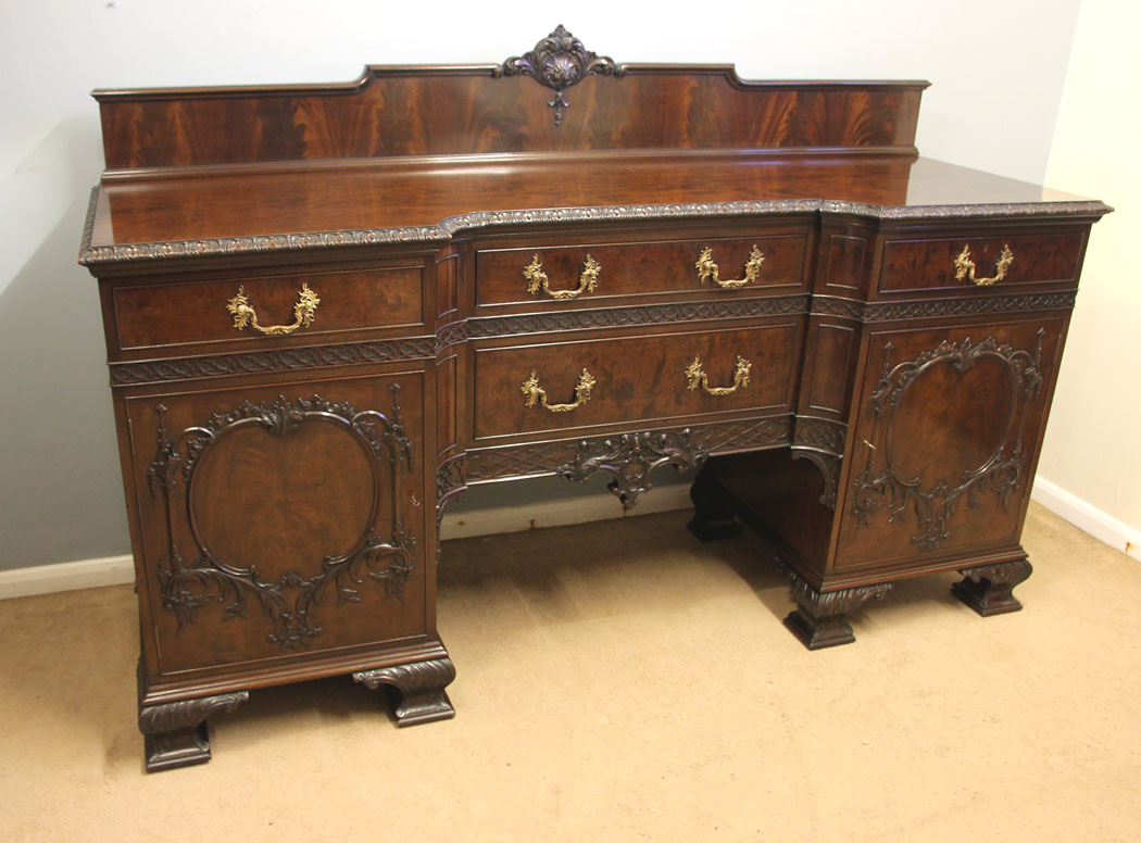 12539r12 Quality Antique Mahogany Chippendale Style Sideboard, Quality Antique Mahogany Chippendale Style Sideboard