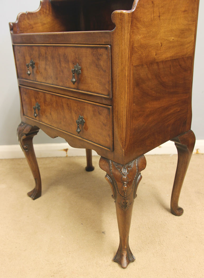 12540r6 Antique Burr Walnut Bedside Table Side Occasional Table, Antique Burr Walnut Bedside Table Side Occasional Table